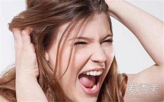 夏天脸出油怎么办 夏天脸出油用什么护肤品