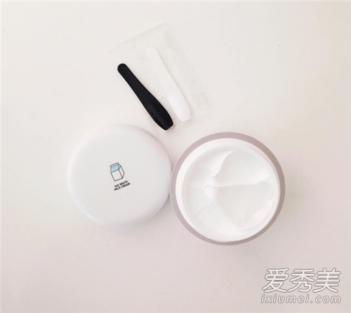 素颜霜和防晒霜哪个先用 素颜霜哪个牌子好