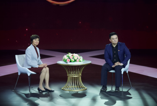 《光荣的追寻》首曝预告：繁花7月一路相伴！