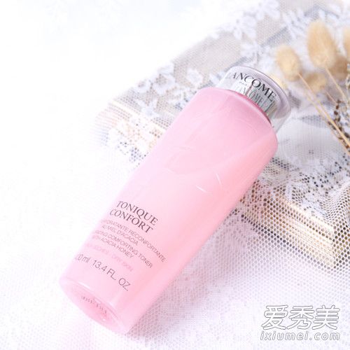 娇韵诗黄水和绿水的区别 娇韵诗黄水和兰蔻粉水哪个好