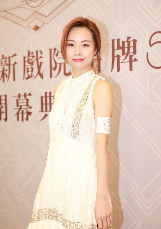 邓丽欣认爱王子 方力申竟称早就知道：我们见过面