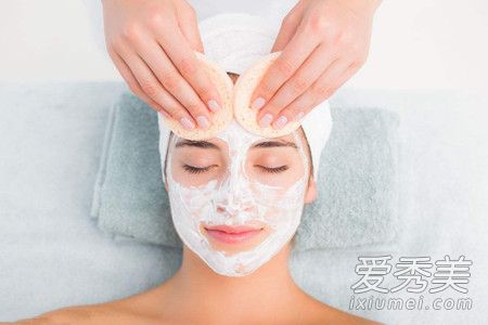 清洁面膜早上可以用吗 早上用清洁面膜好吗