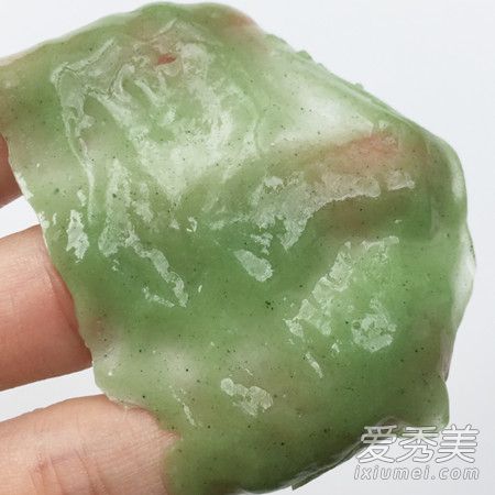 香蒲丽绿色面膜功效 香蒲丽绿色面膜要洗吗