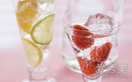 苏打水可以敷面膜吗 苏打水可以敷脸吗