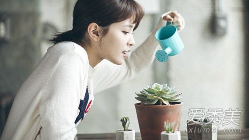 过了一个夏天老5岁？两招挽救疲惫夏枯肌，玫瑰美肌大复活！