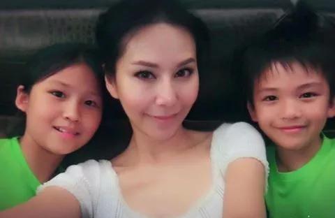 名模放弃事业嫁豪门，婚后发现丈夫有7个娃分属5个妈