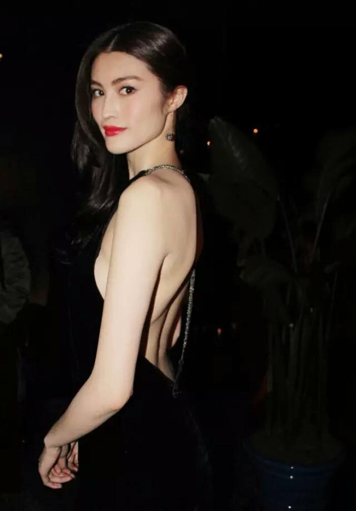 一跤摔出史上最大失误 奚梦瑶今年还将重返维秘？