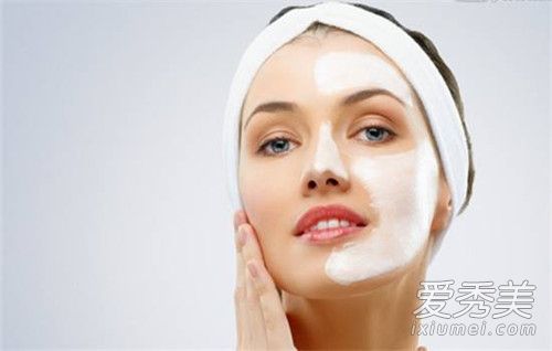 美白面膜什么时候敷 美白面膜自制方法