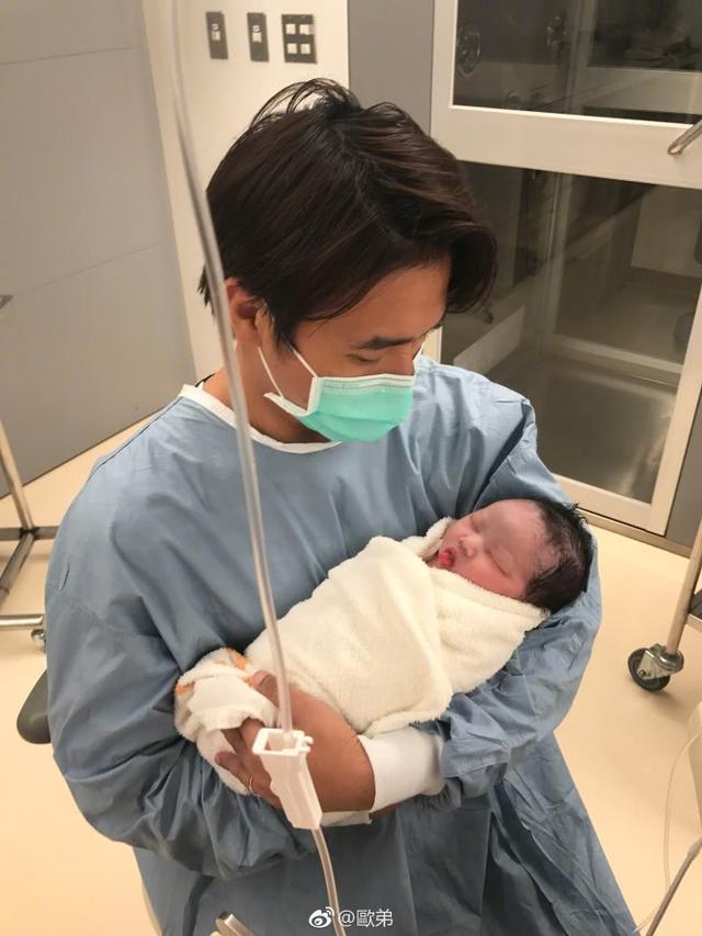 欧弟老婆产前不忘化妆，分娩时放嘻哈舞曲，堪称地表最强孕妇