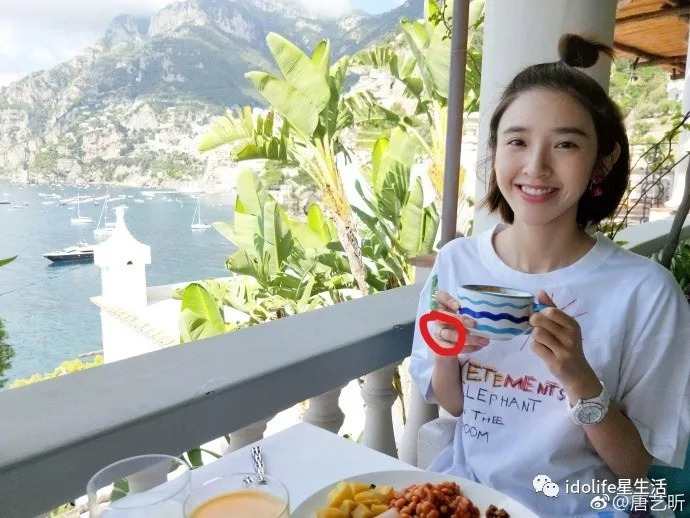 吴秀波徐峥杠上了？王珞丹被求婚？唐艺昕晒婚戒？