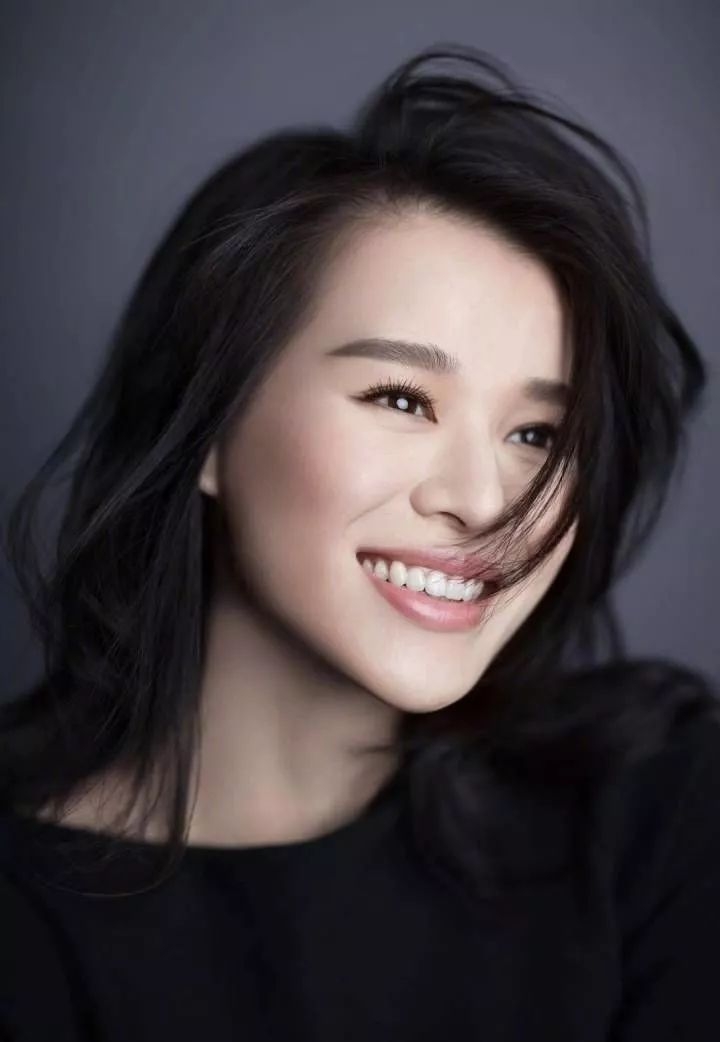 刚生完又怀上了?现在还不敢公布!