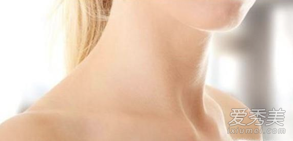 颈纹怎么消除 消除颈纹的七个好方法