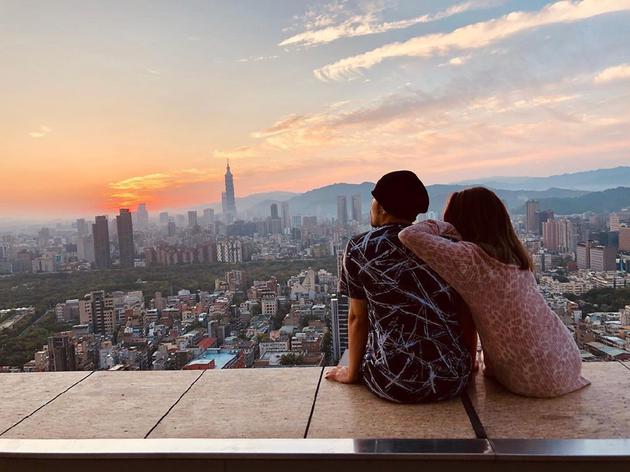 周杰伦七夕浪漫示爱昆凌:告白气球只属于你